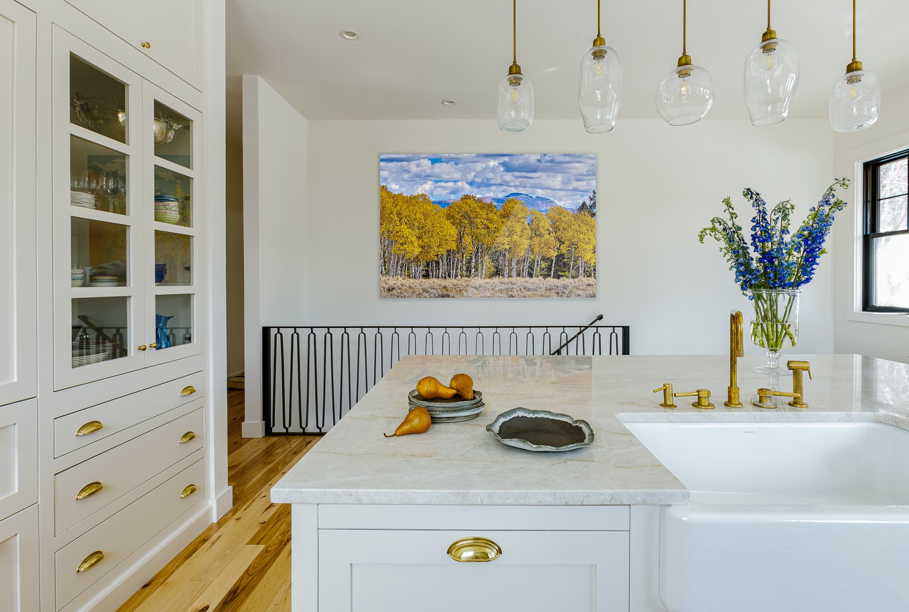 King of the Hill interior design project by Nida Risto Interiors of Jackson Wyoming features high quality materials, refined lines, and luxurious textures. 