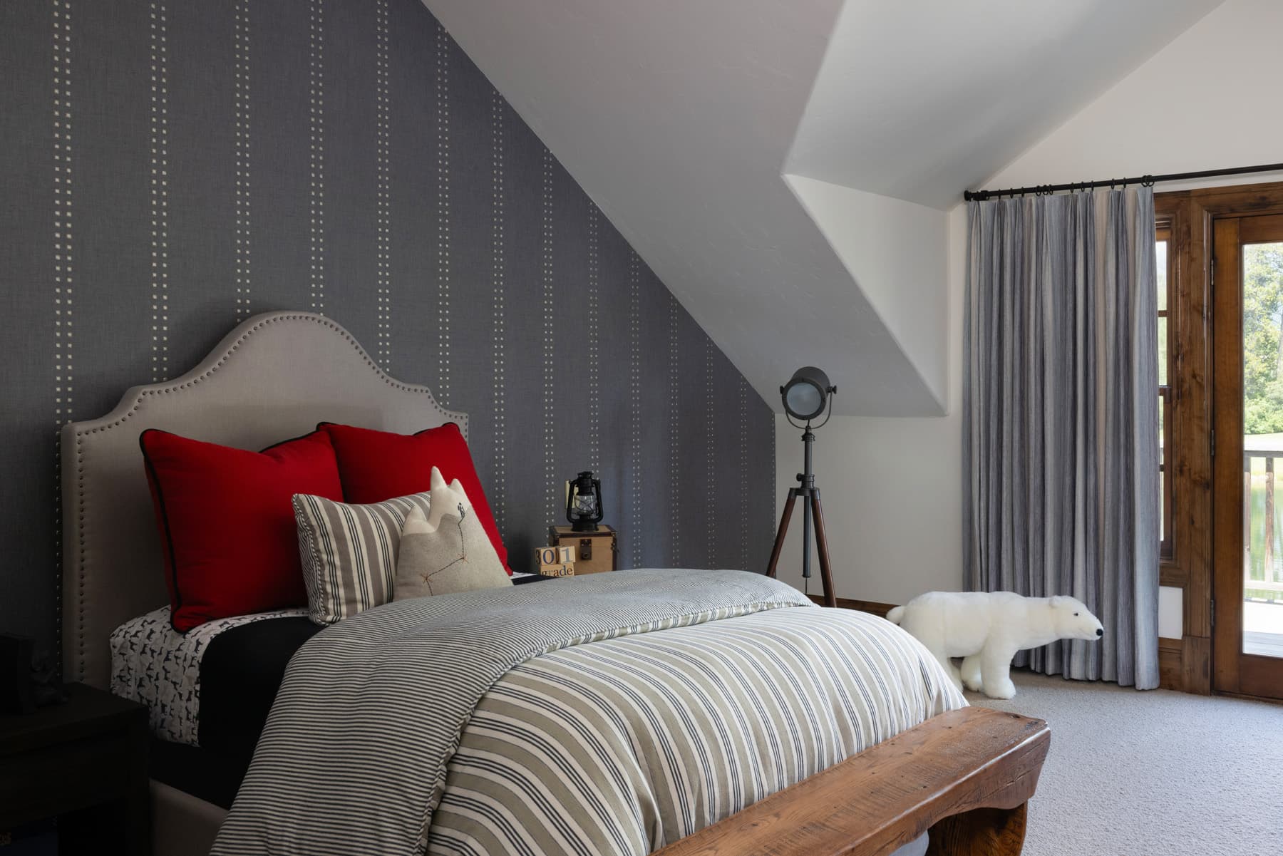 Beautiful Stonework and rustic details make the Light and Bright Interior Design Project by Nida Risto Interiors in Jackson Wyoming spectacular interior design. 