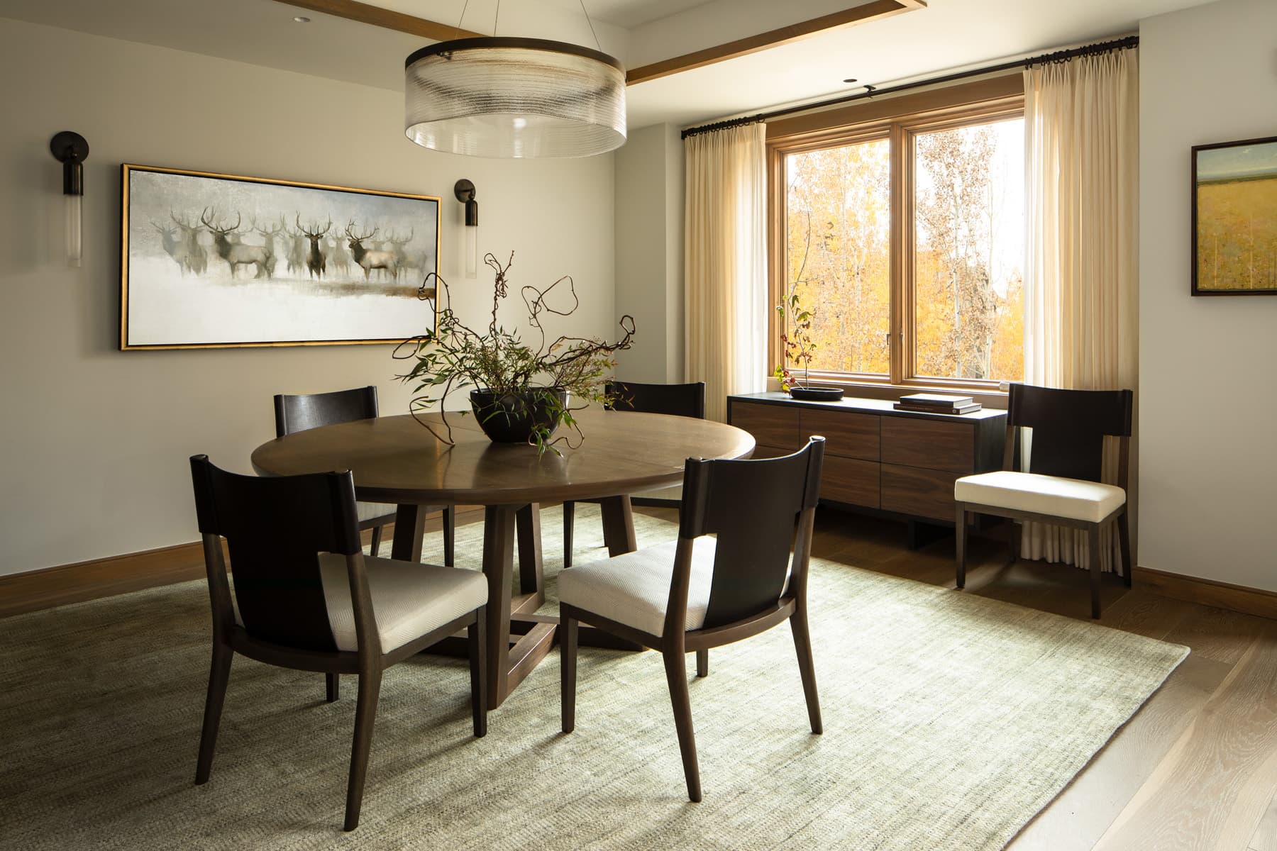 Nida Risto Interior Design in Jackson Hole designed a rustic elegance in the Slopeside Modern Project at Teton Village in Wilson, Wyoming.